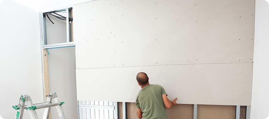 Rigipsplatten verlegen