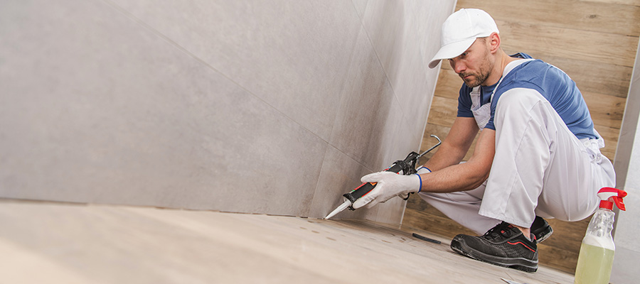 Silikonfugen kontrollieren